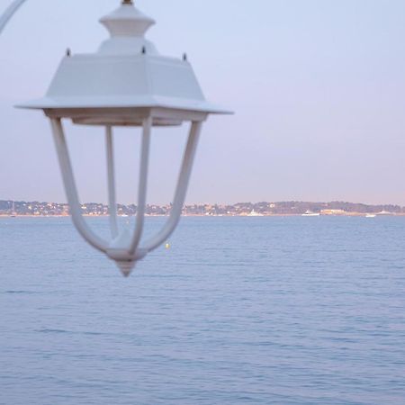 " Nid D'Amour " Evasion De Reve - Pieds Dans L'Eau Face A La Mer Cannes Ngoại thất bức ảnh