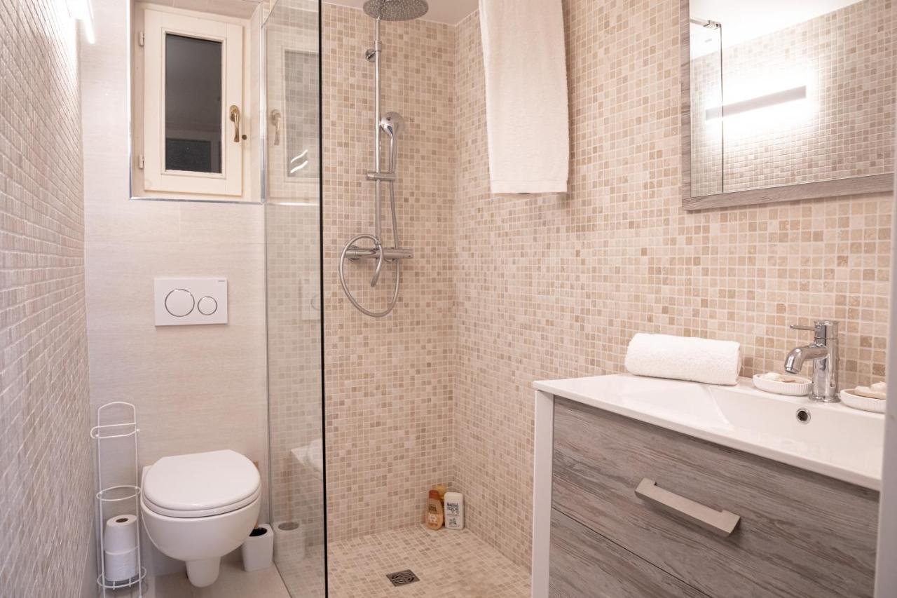 " Nid D'Amour " Evasion De Reve - Pieds Dans L'Eau Face A La Mer Cannes Ngoại thất bức ảnh